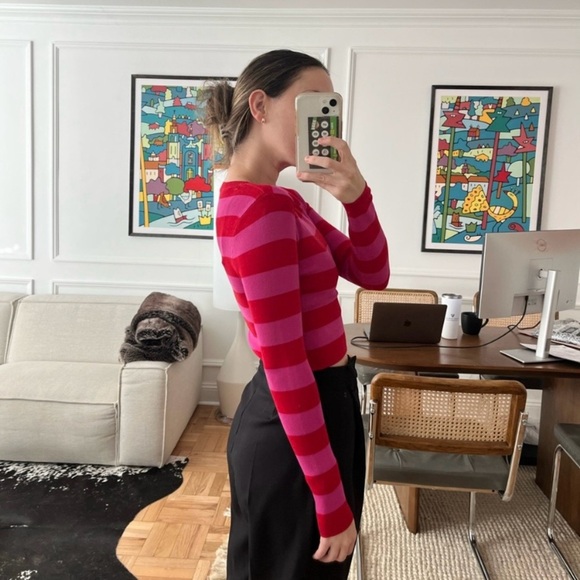 Zara Viral Ribbed Knit Cropped Sweater, Pink / Red‎ Striped - Picture 3 of 6